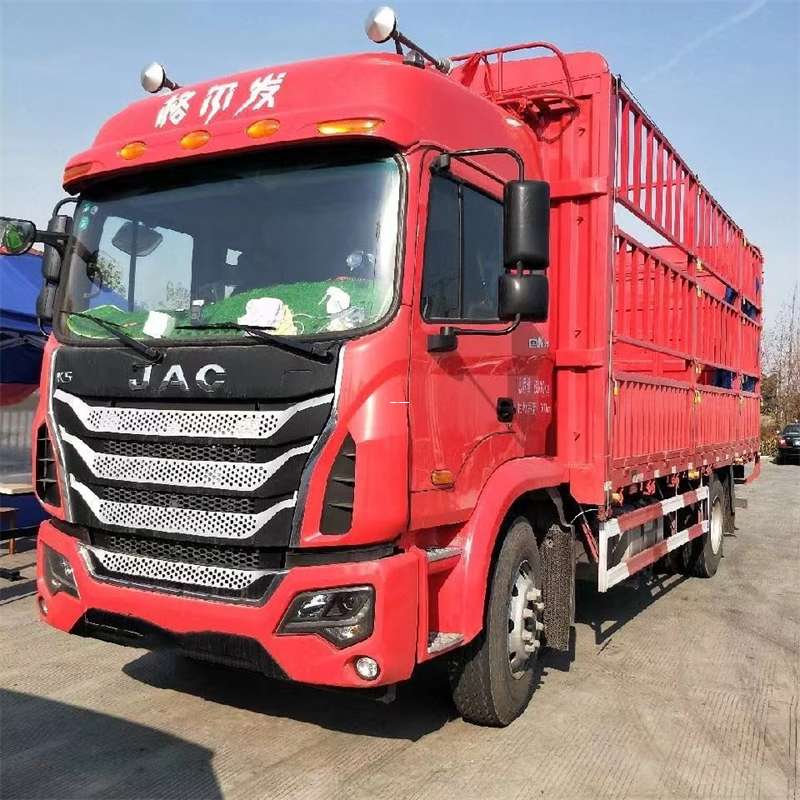 托克逊县南溪区进仓物流：专线直达的多元货运探索